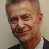 Tadeusz Ross — Resistance Member (uncredited)