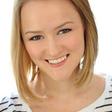 Kerttu Veske — Young Intern (uncredited)