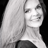 Kristin Rudrüd — Jean Lundegaard
