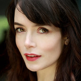 Valene Kane — Meghan