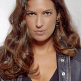 Paola Castilho — Atendente Hospital