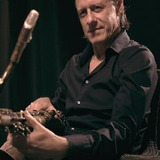 Norberto Fimpel — Sax, Percussion