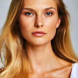 Karolina Szymczak — Olga Putti