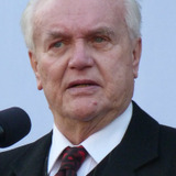 Ласло Чурка — Menekülõ