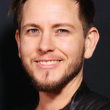 Alex Blue Davis — Joe