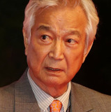 신성일 — Min Jun-tae