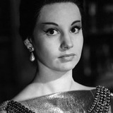 Johanna von Koczian — Erika Lohr