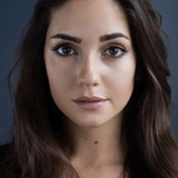 Paniz Zade — Farrah Wilder