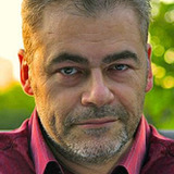 Винсент Тулли — Thug (uncredited)