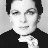 Ronnie Claire Edwards — Molly Fisher