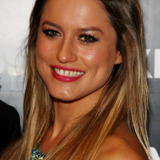 Lola Ponce — Esmeralda