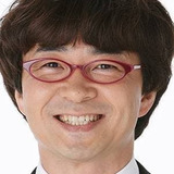 Kentaro Motomura — Igai (Dee's Lawyer)