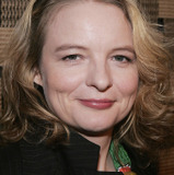 Кэра Сеймур — Mrs. Conte