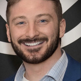 Michael Leavy — Professor Peter Vincent Jr.