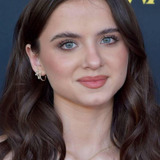 Мадлен МакГроу — Bonnie (voice)