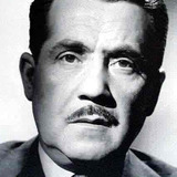 Henri Vilbert — Keeper (uncredited)