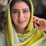 Mona Farjad — Fariba