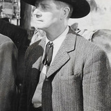 Сирил Ринг — Ship's Officer (uncredited)