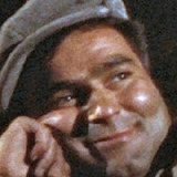 Moris Farhi — Gypsy (uncredited)