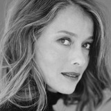 Estelle Skornik — Ada