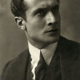 Nerio Bernardi — Soldier