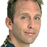 Фредрик Рут — Ballroom Attendant