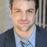 Chris L. McKenna — Sean Crawley