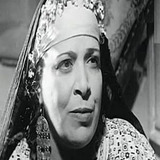 Latifa Amin — أم علي جارية درية أم سعاد في السكن في الحي الشعبي ( أمين رزق )