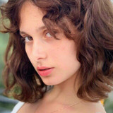 Arianna Becheroni — Isabella