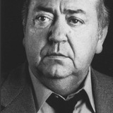 Franco Angrisano — Le gardien de la villa