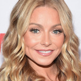 Kelly Ripa — Coral