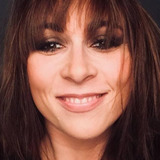 Marta Honzatko — Malika