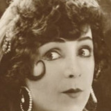 Aud Egede-Nissen — Gertrud Köhler