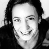 Adriana Ferrer — Victoria