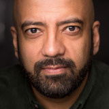 Аарон Нейл — Resistance Officer