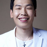 Baek Bong-ki — Cop Dressed as Woman