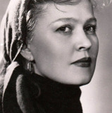 Valentina Ushakova — female relative