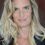 Sandrine Debrousse — Narrator