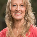 Sharon Kershaw — Abigail