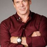 Erik Thompson — Narrator (voice)