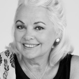 Louise Portal — Martine