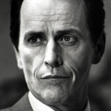 Stephen McHattie — Gant Hoxey