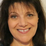 Françoise Pinkwasser — Fruit and vegetable seller