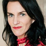 Stefanie Früchtenicht — Stewardess 2
