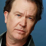 Timothy Hutton — Colonel William Kent