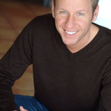 Dave Rosenbaum — Ice Cream Vendor (voice)