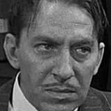 Thayer Roberts — Detective (uncredited)