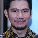 Donny Alamsyah — Barry