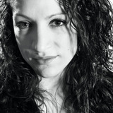 Elyse Alberts — Airline Passenger (uncredited)