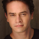 Дэниэл Логан — Boba Fett / Clone Cadets (voice)